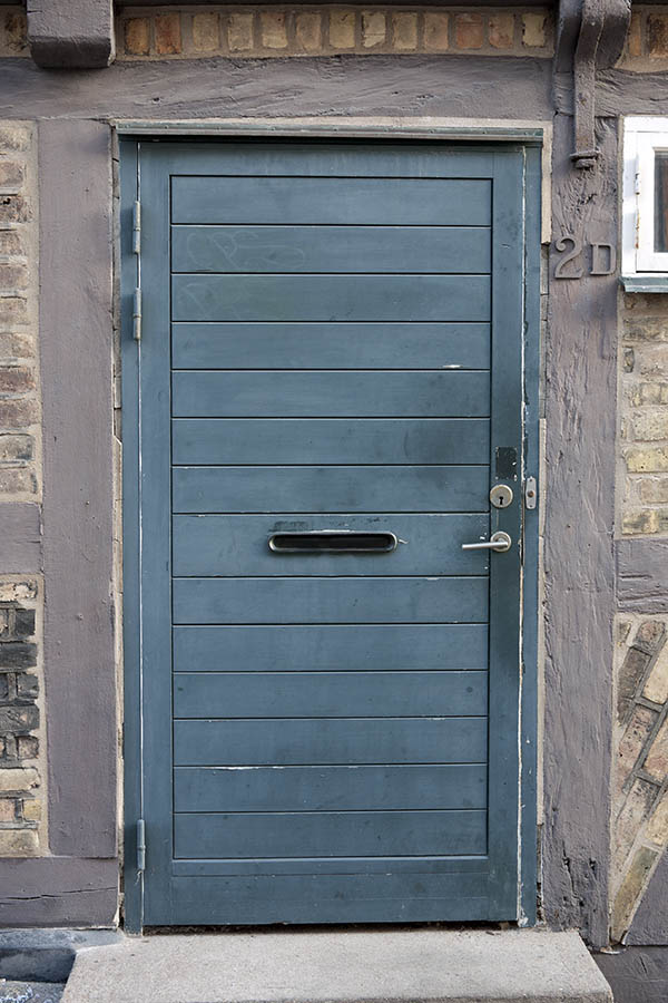 Photo 10396: Panelled, teal door