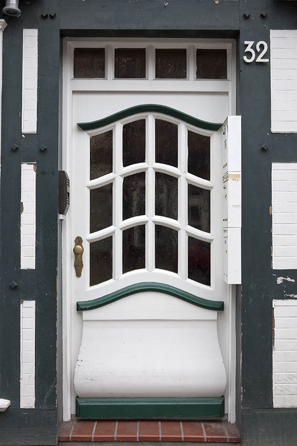 Photo 16322: Panelled, green and white door with top window and formed door lights