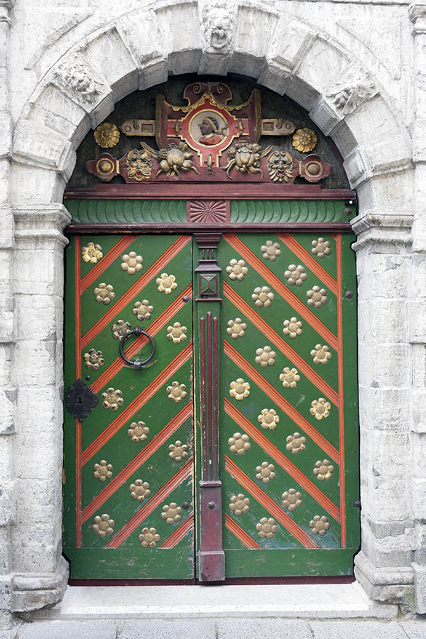 Photo 20178: Panelled, carved, green, red, and golden double door with fan light