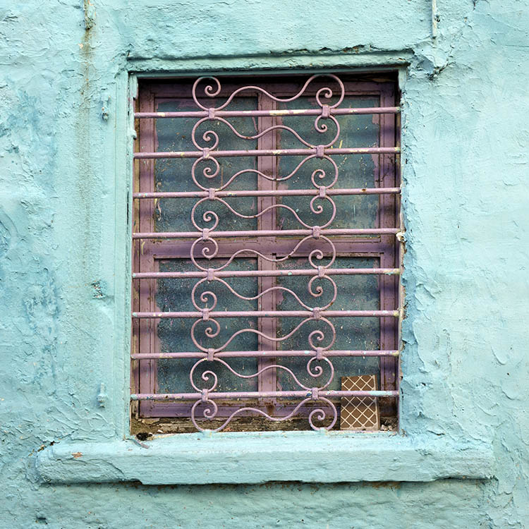 Photo 26597: Purple window with lattice