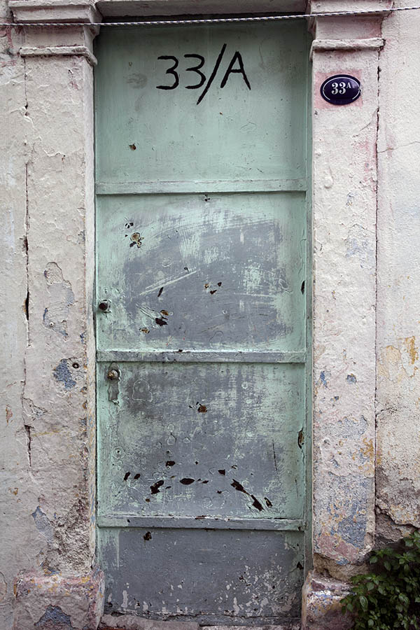 Photo 26607: Light green metal door