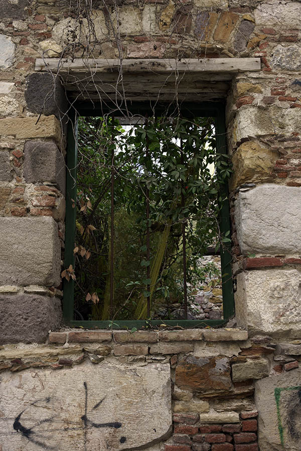 Photo 26659: No window: Remains after a green, grated window