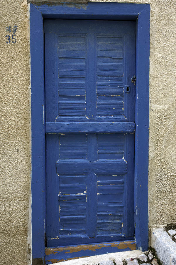 Photo 26692: Worn, blue, panelled half door