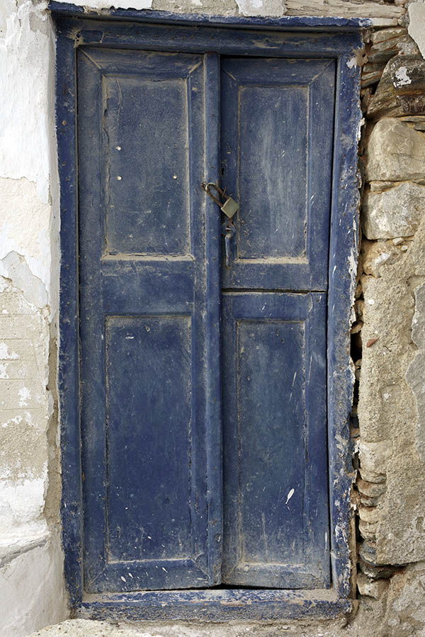Photo 26774: Narrow, blue, panelled double door 