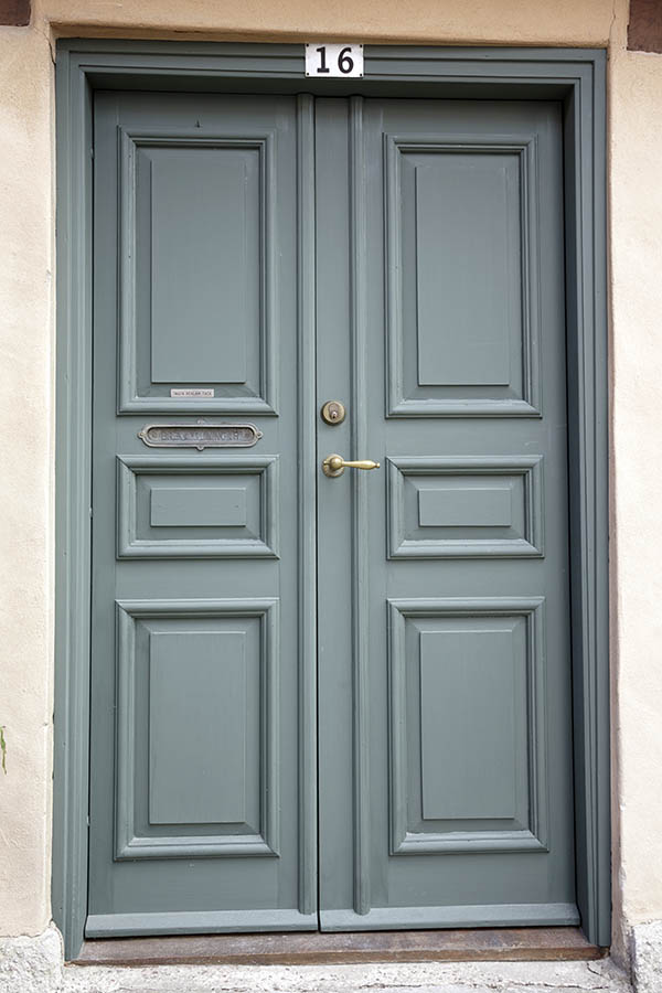 Photo 27318: Grey, panelled, double door