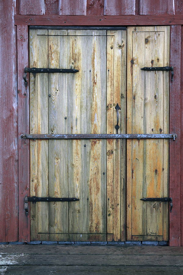 Photo 27344: Worn, oiled door of boards with sidepiece