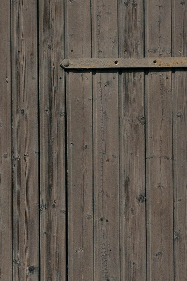 Photo 08216: Unpainted, grey gate made of planks