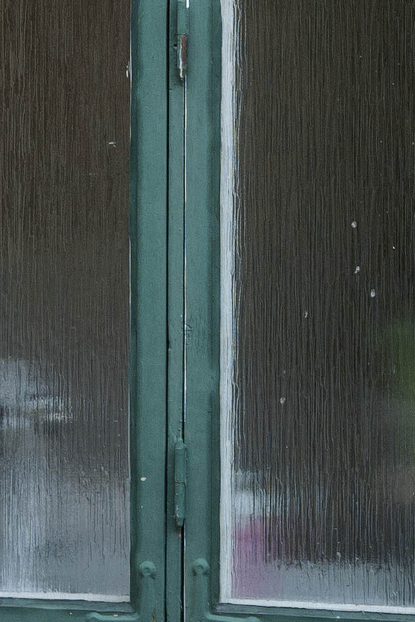 Photo 10445: Green window in Dannebrog style with six frames