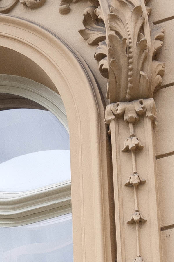 Photo 13722: Formed, white window with three panes