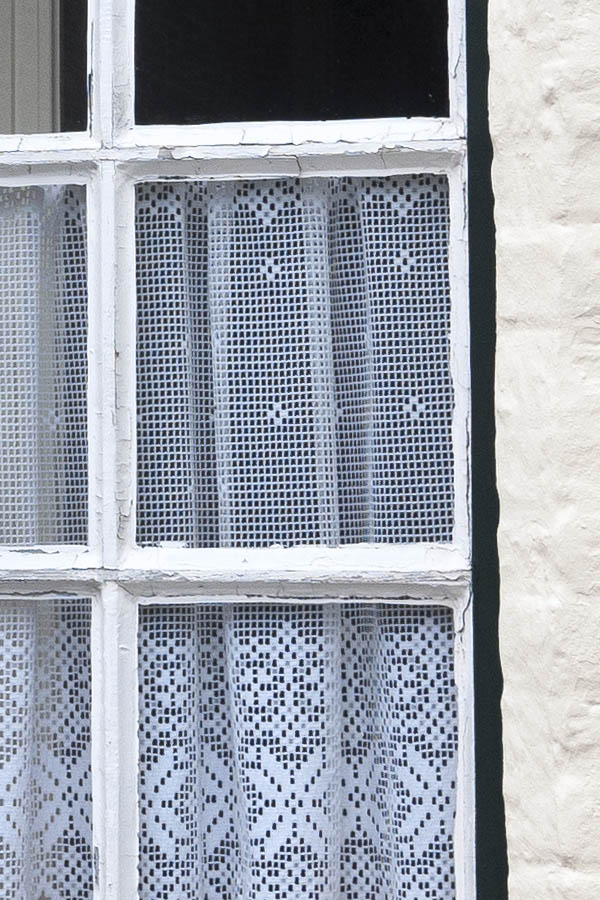 Photo 15826: Green and white window with four frames