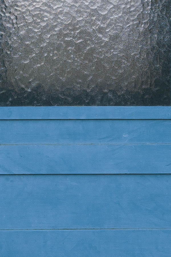 Photo 18126: Window with matted glass in a blue metal telephone box