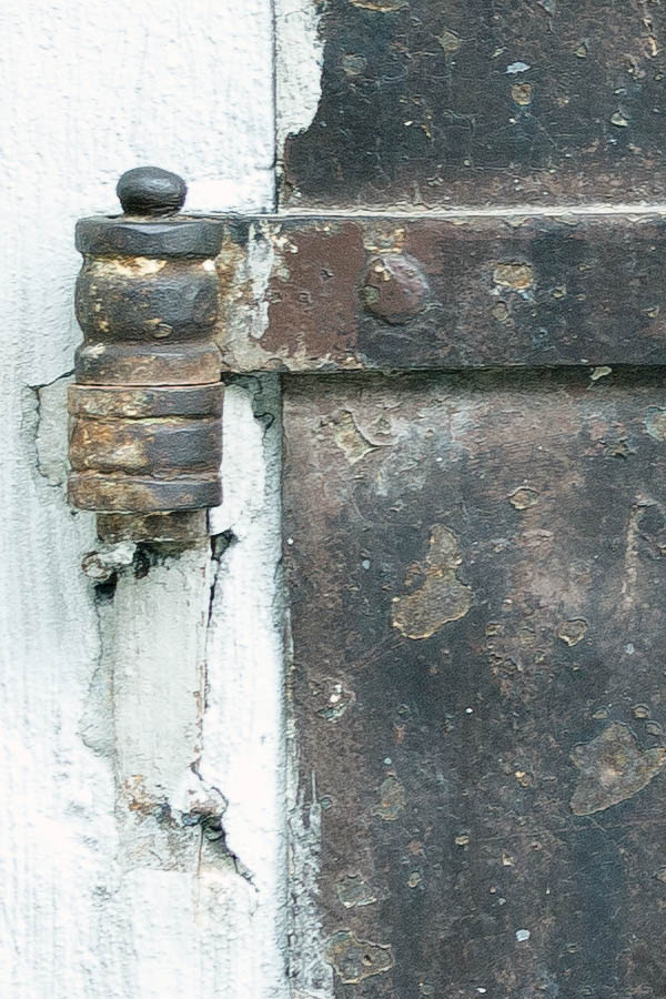 Photo 26198: Formed, black and rusty metal plate double door