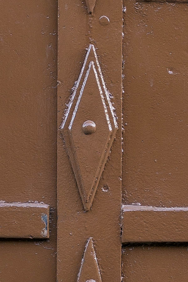 Photo 26205: Formed, brown metal plate double door