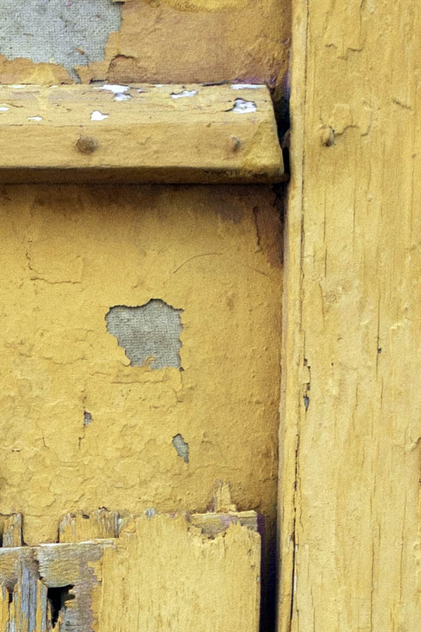 Photo 26561: No window: Decayed, yellow former window