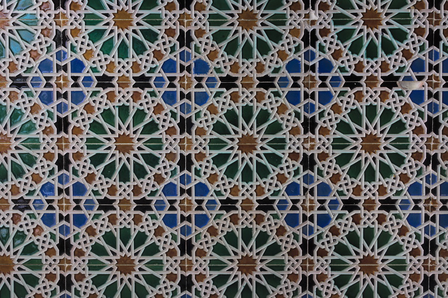Photo 27515: Wall mosaic with star pattern in blue, green, yellow, black and white
