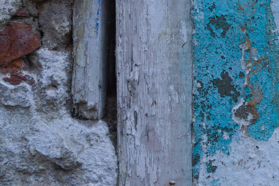 Photo 27423: Decayed, grey, plastered wall with wooden hatch in many colours