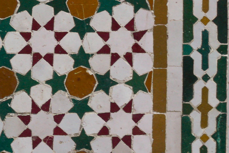 Photo 27511: Wall mosaic with green, red and brown pattern